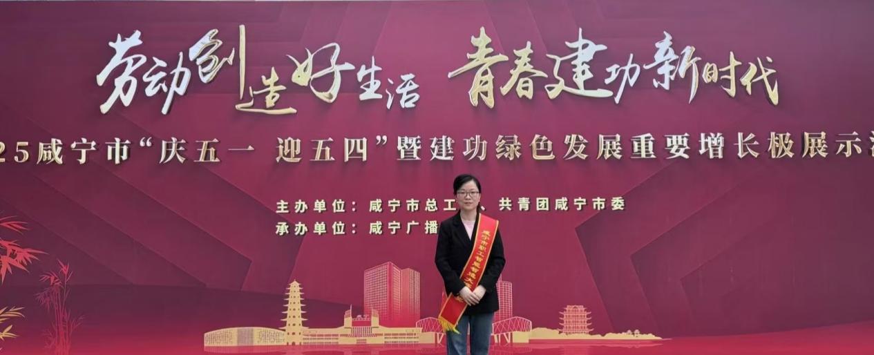 89d03205c2b69cb2ed9f3559494d427